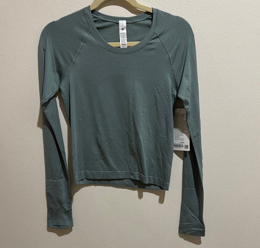Lululemon Swiftly Tech 2.0 Long Sleeve Race Length