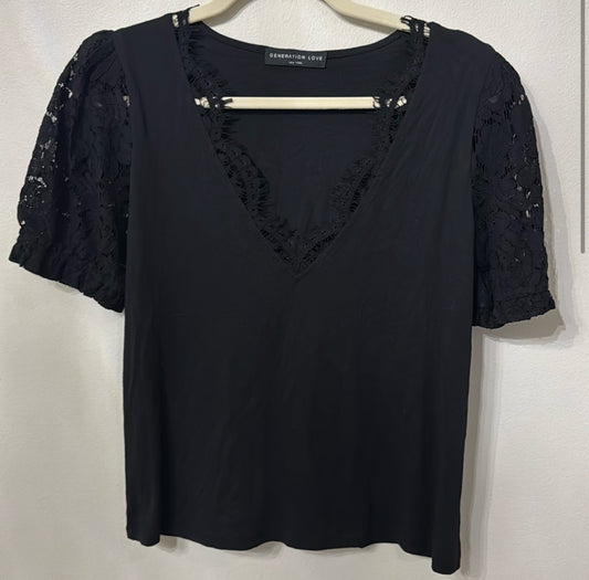 Revolve Generation Love Jess Lace short sleeve puff sleeve Top Black V-neck NWOT